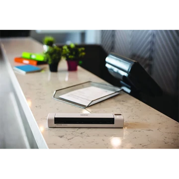 BROTHER Mobil szkenner DS740, CIS, duplex, USB, 15 lap/perc, A4, 600x600dpi