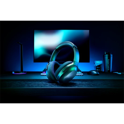 RAZER Barracuda - Black (Wireless Multi-platform Gaming and Mobile Headset)
